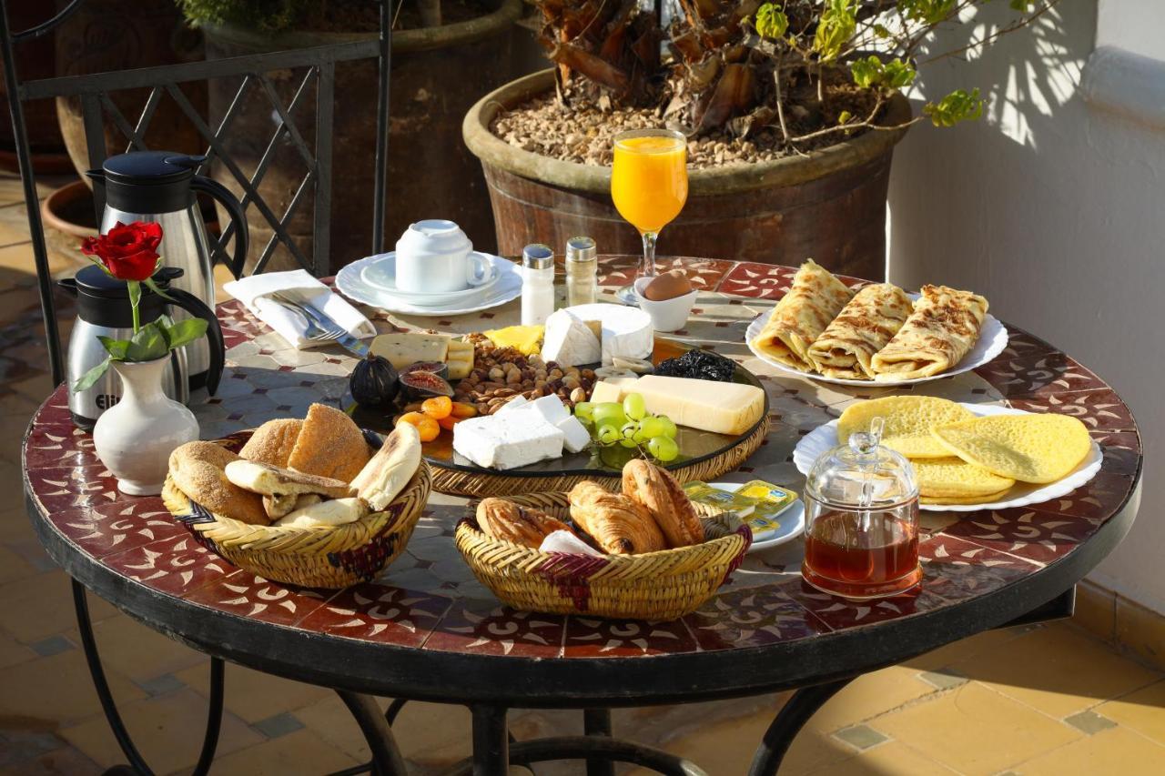 Riad Palais Des Princesses & Spa Marrákes Kültér fotó Israeli breakfast