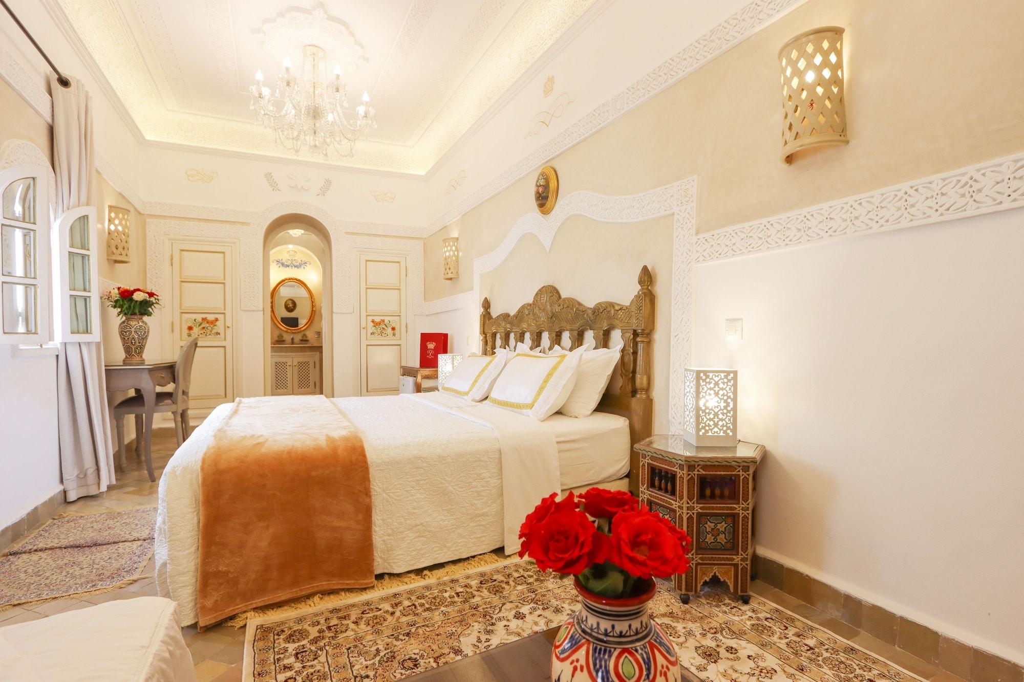 Riad Palais Des Princesses & Spa Marrákes Kültér fotó A bedroom at the hotel